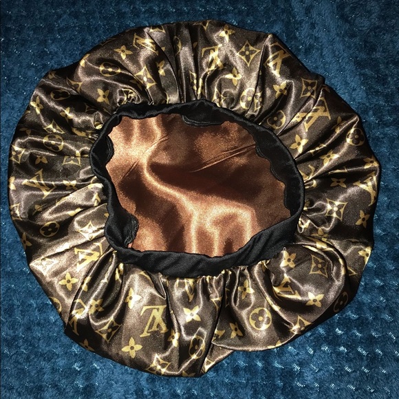 Satin Hair Bonnets - Picture 5 of 6